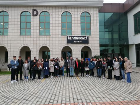 veodersti.rgarabwor.edu.pl. 