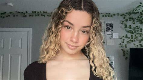 Yk.its.kiara Onlyfans Naked