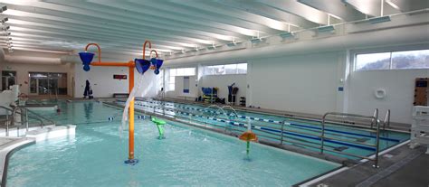 Ymca council bluffs. A 78,000 square-foot facility with a wellness center, exercise classrooms, family swimming area, lap pool, gym, therapy pool, and family center. Offers gym memberships, daycare, … 