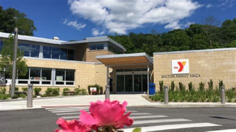 Ymca wilton ct. RIVERBROOK REGIONAL YMCA Wilton Family YMCA Branch 404 Danbury Road Wilton, CT 06897 Phone: 203-762-8384 Fax: 203-761-9819 Y Hours Monday-Friday 5:30am-9:00pm (Pools & Fitness Center close at 8:30pm) Saturday: 6:00am-5:00pm Sunday: 8:00am-5:00pm 