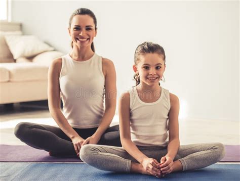 🍑 Yoga_Mom Onlyfans Leaked [SEX VIDEO]