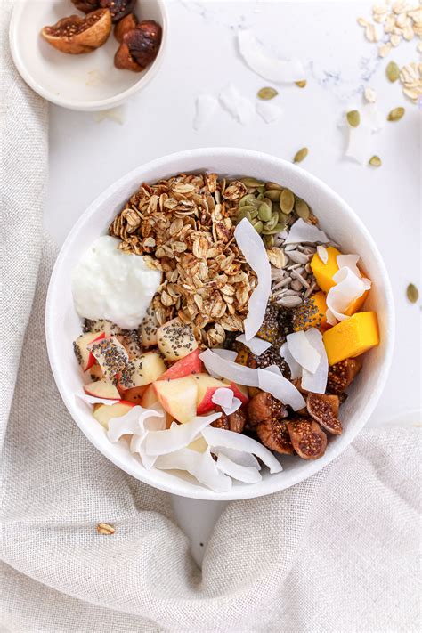 Yogurt With Granola Bowl (5 Ways!) - Good Food …