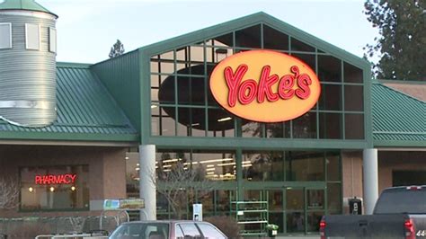 Yokes spokane valley. 13014 E. Sprague Ave Spokane Valley, WA, 99216. Store Hours: Open Daily 6am - Midnight . Phone: ... Yoke's is a local, employee-owned company. Established in 1946. 