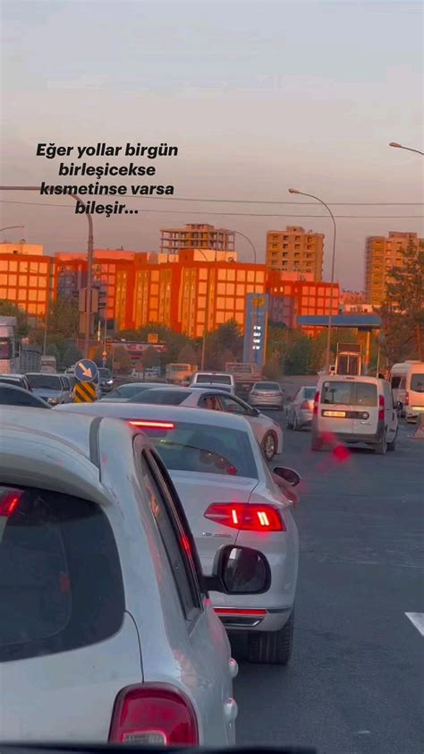 Yollar BirGün.