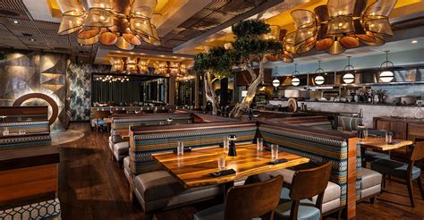 Yolo restaurant fort lauderdale. And for the after-dinner crowd, the lounge is armed with two full bars and a patio garden, all of which offer plenty of seating and standing room -- more than enough space for locals to shmooz ... 