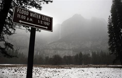 Yosemite closes over flooding threat as huge snowpack melts