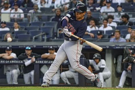 Yoshida, Bello lead Red Sox over skidding Yankees, who drop sixth straight and fall two under .500