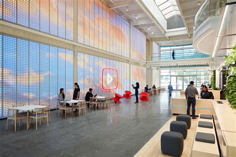 YouTube opens new offices in San Bruno
