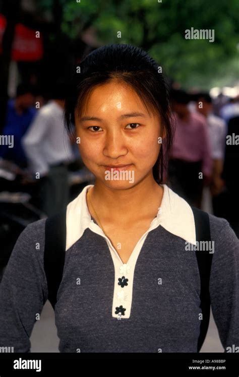 Young Jennifer Photo Beijing
