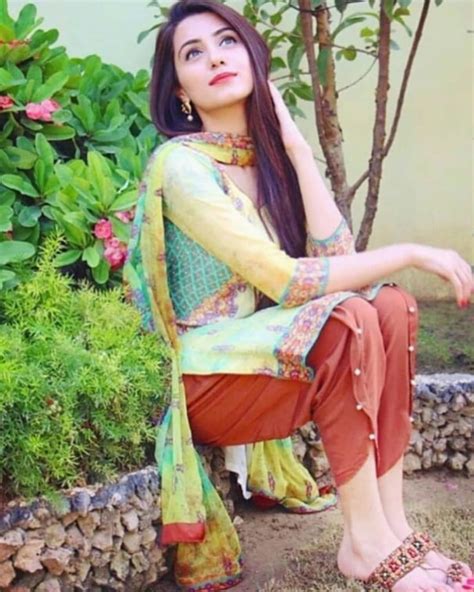 Young Jessica Instagram Karachi