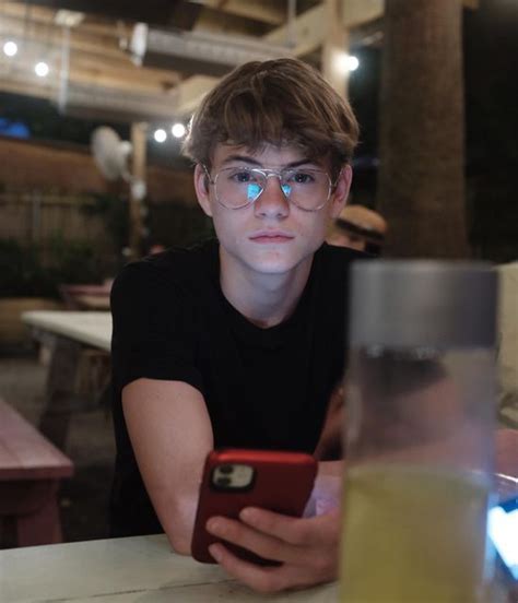 Young Oliver Instagram Nanchong