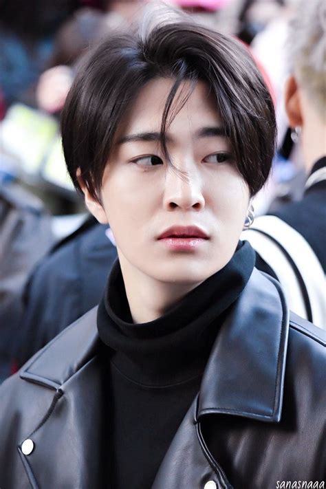 Jul 2, 2020 by J. Lim GOT7 's Youngjae has directed a message at the sasaengs who continue to invade his personal privacy. On July 2, Youngjae took to his personal Instagram account and shared.... 