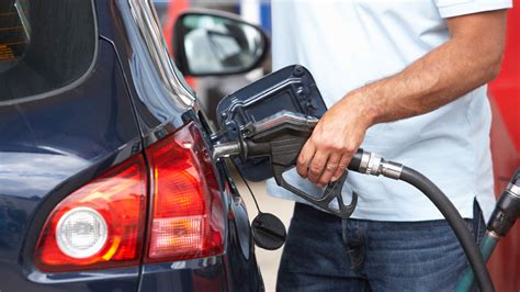 The average gas price in Northeast Ohio is 9 cents lower this week, according to AAA East Central's Gas Price Report. ... $3.456 Youngstown; The national average price for a gallon of gas fell 7 .... 