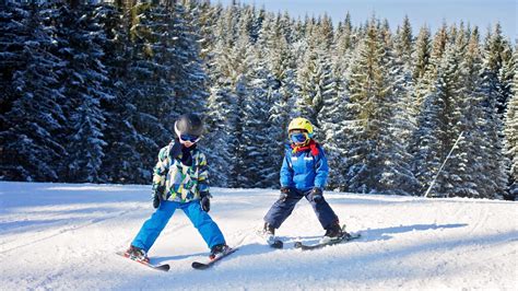 Your Complete Guide to Skiing Mammoth with Kids - Tinybeans