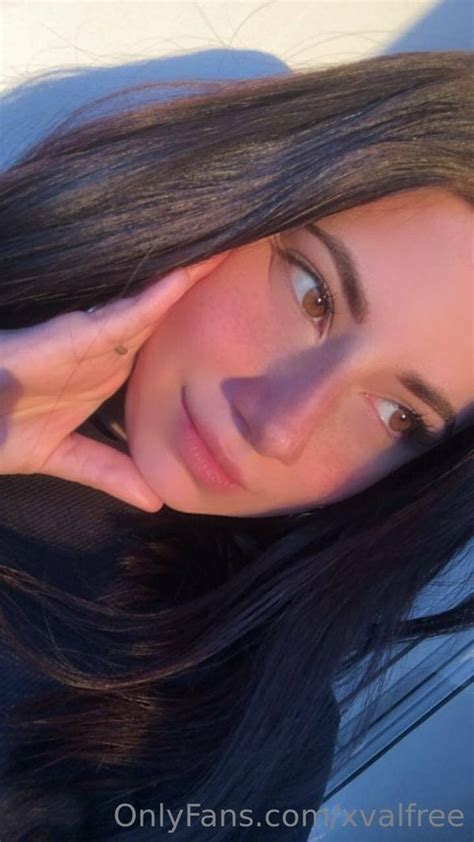 Yourgirlfriendval Onlyfans Leak
