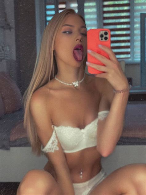 🍌 Yournika Leaked XXX