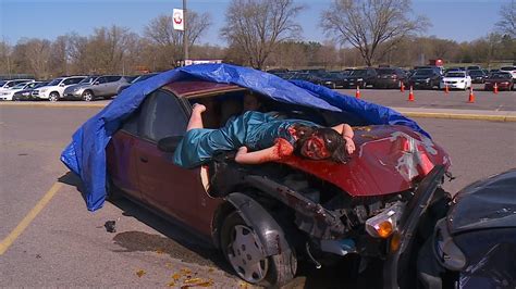 Car Crash Compilation - Idiot Russian Drivers #01Crazy Driving Fails April 2017 😨 Funny Idiot Drivers & Road Rage★★★ FACEBOOK ★★★https://www.facebook .... 