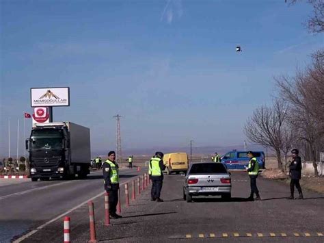 Yozgat’ta “cayrokopter” ile trafik denetimi yapıldı