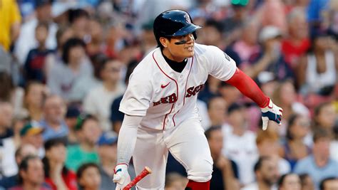 Yu Chang drives in 2 runs in 5-run 2nd inning in his return from IL and Red Sox beat Athletics 7-3