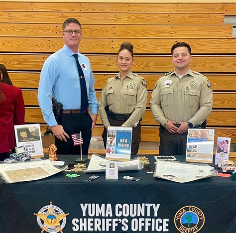 Yuma mugshots facebook.  Yuma County Sheriff's Office.  4 days ago · ...