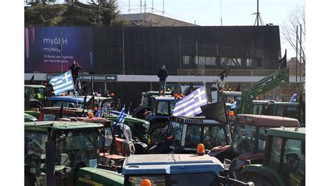 Yunanistan'da çiftçiler eylemlerini devam ettirecek - Son Dakika Haberleri