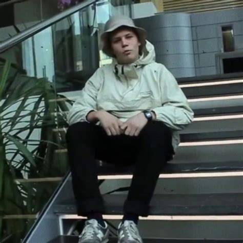 Yung Lean - Ginseng Strip 2002