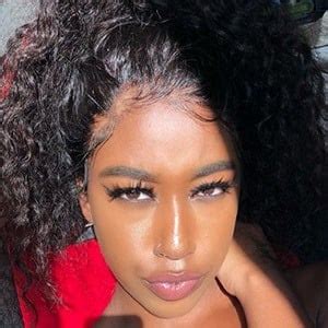 Yungnena-  Vids And Pics Leaked [HD] 🍌 80 Pics