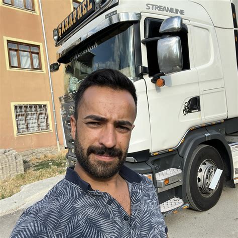 ZC Ahmet on Reels Facebook. 