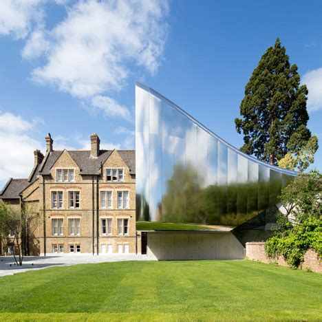 Zaha Hadid adds shimmery tunnel to Oxford University college