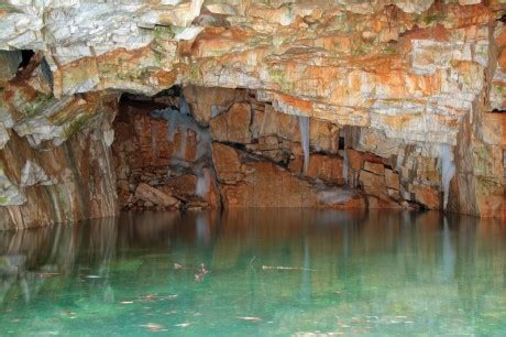 Zajímavosti krkonošských jeskyní - 30.11.2012