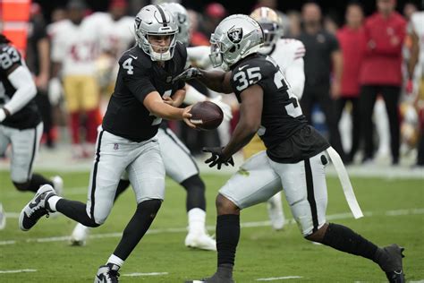 Zamir White hopes for a major role as he and the Raiders await Josh Jacobs’ return
