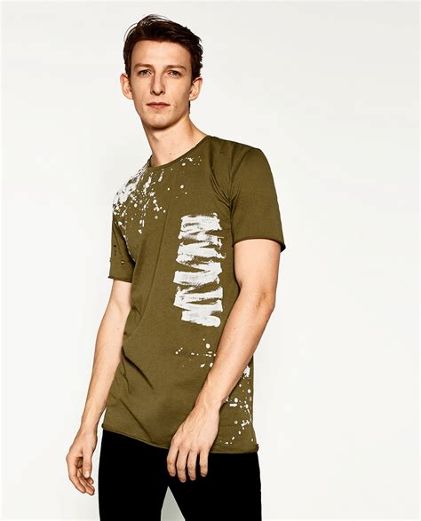 Zara t shirts. Grey T-shirts. Yellow T-shirts. Red T-shirts. Green T-shirts. Knitwear. Casual. Special Prices. Essential Men´s Green T-Shirts that bring out your personality. Enter now and … 
