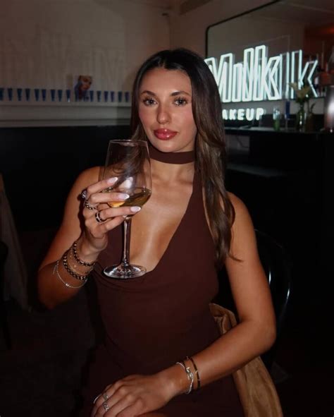 Zarah Kelleher Leaks XXX 😈 50 Vids