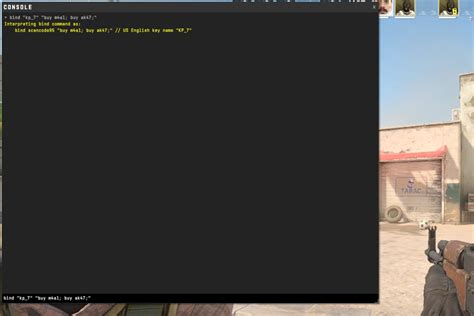 Zdoom bind toggle.  The format is: bind <KEY> "use <WEAPON_NAME>...