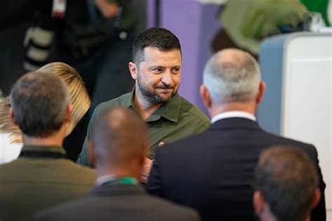 Zelenskyy thanks Denmark for pledging to send F-16s for use against Russia’s invading forces