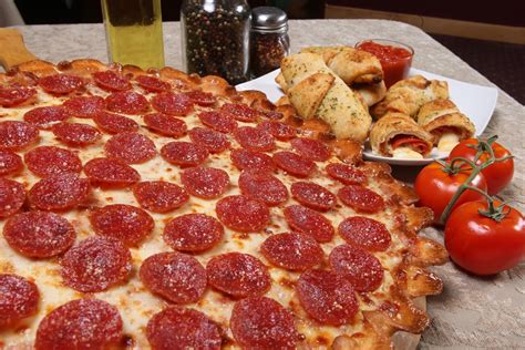 Zeppis pizza. Pizza - Domino's 