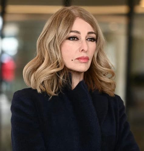 Zerrin Tekindor - Wikipedia