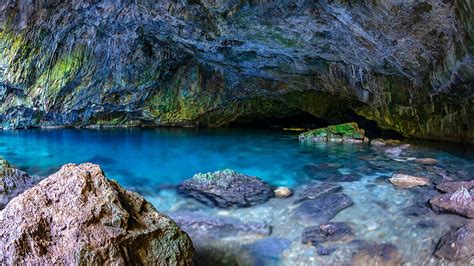 Zeus Cave Kusadasi. 