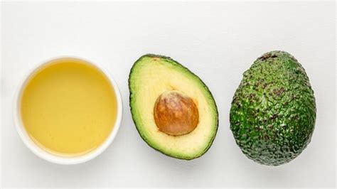 Zeytinyağı ve Avokado Yağı İle Cilt ve Saç Bakımı.