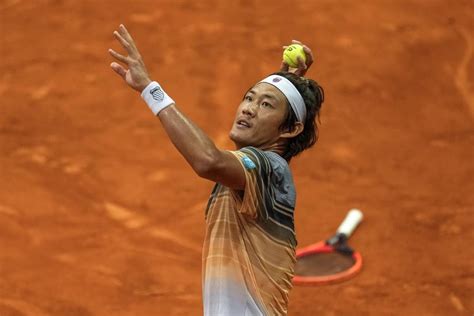 Zhang 1st Chinese man to reach Masters 1000 quarterfinals