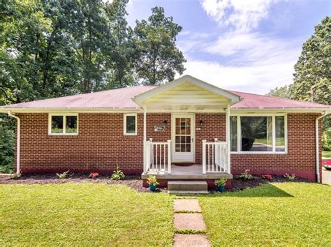 100 days on Zillow. 403 Fox Run Rd, Mount Morris, PA 15349. BEDFORD COUNTY REAL ESTATE INC. $249,000. 2 bds. 2 ba. 1,232 sqft. - Home for sale. 195 days on Zillow.. 
