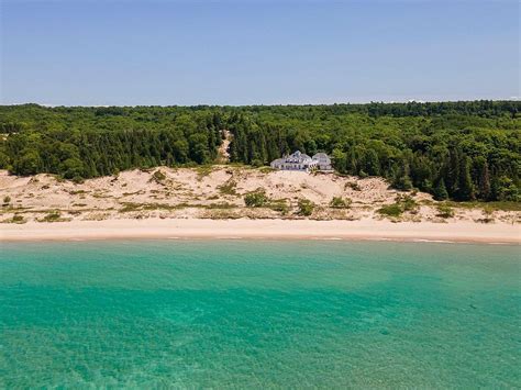 Zillow has 60 homes for sale in Beaver Island Community School. View listing photos, review sales history, and use our detailed real estate filters to find the perfect place. ... Beaver Island, MI 49782. $11,000. 0.4 acres lot - Lot / Land for sale. 146 days on Zillow. SIDE Drive Gaelic Shrs UNIT 2, Beaver Island, MI 49782.