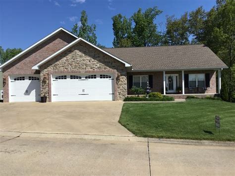 Zillow benton county mo. Zillow has 120 homes for sale in Benton County MN. View listing photos, review sales history, and use our detailed real estate filters to find the perfect place. 