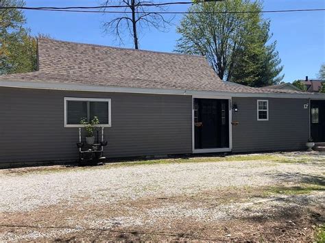 Zillow bloomfield indiana. 24 days on Zillow. 5349 N Greene County Line Rd, Solsberry, IN 47459. PICKET FENCE REAL ESTATE CO LLC, Tod Wesemann. Listing provided by IRMLS. $415,000. 40.69 acres lot. - Lot / Land for sale. 115 days on Zillow. Save this search. 