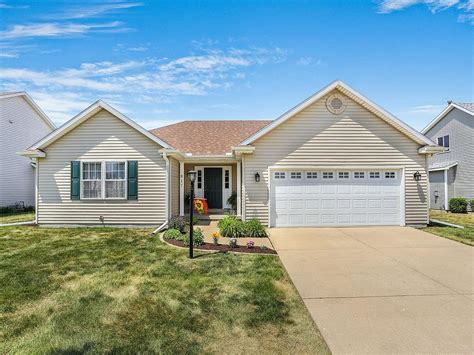 Zillow champaign. Zillow has 20 homes for sale in Savoy IL. View listing photos, review sales history, and use our detailed real estate filters to find the perfect place. ... CHAMPAIGN COUNTY REALTY. $525,500. 4 bds; 4 ba; 2,120 sqft - Active. 95 Shiloh Dr, Savoy, IL 61874. MLS ID #11902796, RE/MAX REALTY ASSOCIATES-CHA. $515,000. 4 bds; 4 ba; 