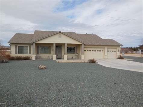 Zillow chino valley. Zillow has 20 photos of this $456,000 4 beds, 2 baths, 1,878 Square Feet single family home located at 366 Berne Ave, Chino Valley, AZ 86323 built in 2016. MLS #1062875. 