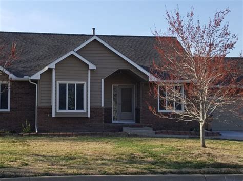 Zillow clearwater ks. LGBTQ Local Legal Protections. 443 S Streamside St, Clearwater, KS 67026 is a 4 bedroom, 3 bathroom, 3,053 sqft single-family home built in 2002. This property is not currently available for sale. The current Trulia Estimate for 443 S Streamside St is $296,800. Sold. 