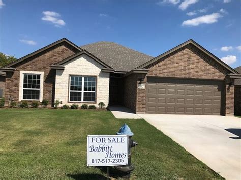 Zillow cleburne tx. This property is currently available for sale and was listed by NTREIS on Oct 17, 2023. The MLS # for this home is MLS# 20456880. 533 Meadow Ct, Cleburne, TX 76033 is a 2,600 sqft, 5 bed, 3 bath Single-Family Home listed for $301,990. MLS# 20456880 - Built by NHC - February completion! ~ The Jackson plan is part of our Liberty … 