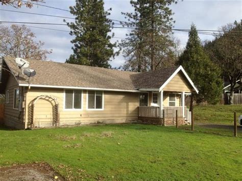 Zillow has 88 photos of this $660,000 2 beds, 3 baths, 1,850 Square Feet single family home located at 20691 Highway 62, Shady Cove, OR 97539 built in 1989. MLS #220168991. 
