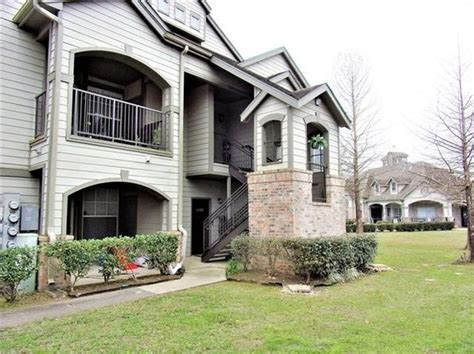Zillow covington la. Zillow has 151 homes for sale in Laurel MS. View listing photos, review sales history, and use our detailed real estate filters to find the perfect place. 